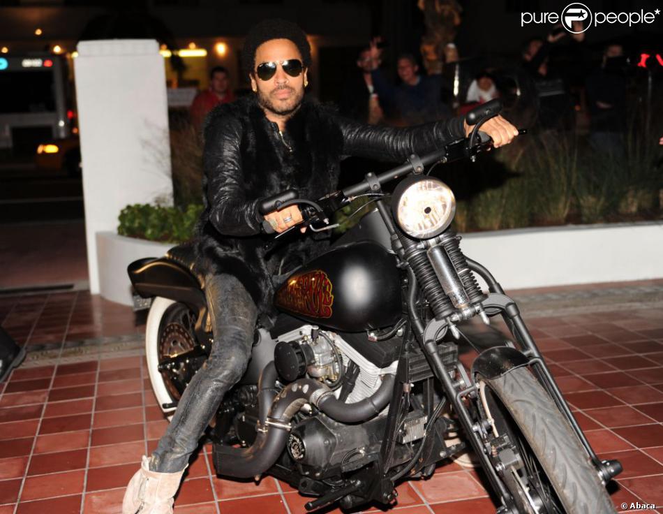 Lenny Kravitz lors de la soirée d&#039;ouverture de l&#039;hôtel SLS South Beach de Miami, FL le 8 novembre 2012