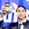 Zlatan Ibrahimovic remporte le Ballon d'or suédois à Stockholm, le 12 novembre 2012.