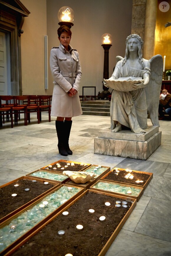 La comtesse Alexandra de Frederiksborg lors d'une commémoration à la cathédrale de Copenhague le 4 novembre 2012, en sa qualité de marraine d'une association de soutien dans les cas de mort infantile.