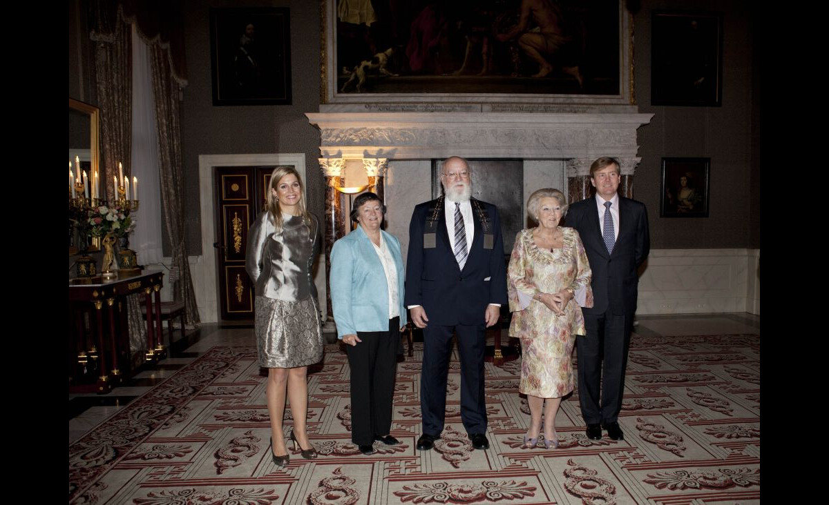 Photo : La princesse Maxima, le prince Willem-Alexander et la reine ...