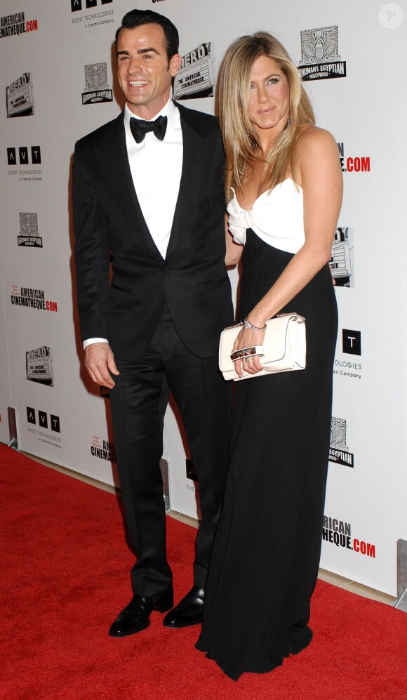 Justin Theroux et Jennifer Aniston lors des American Cinematheque Award à Los Angeles le 15 novembre 2012