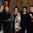 Femmes de pouvoir : Silvia Fendi, Anna Fendi, Suzy Menkes, Carla Fendi et Ilaria Venturini Fendi assistent à la soirée d'ouverture du Sommet du Luxe organisé par l'International Herald Tribune et portant sur le thème The Promise Of Africa - The Power Of Mediterranean. Rome, le 15 Novembre 2012.