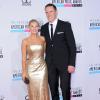 Elisha Cuthbert et son fiancé à la 40e cérémonie des American Music Awards 2012 à Los Angeles le 18 novembre.