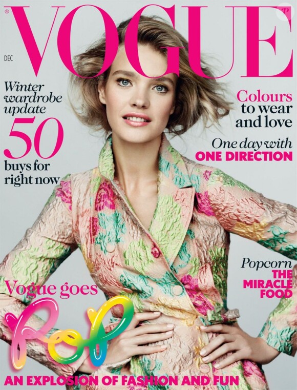 Natalia Vodianova en couverture du magazine Vogue UK de décembre 2012.