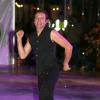 Philippe Candeloro aété choisi pour inaugurer la patinoire du marché de Noël des Champs-Élysées à Paris le 21 Novembre 2012.