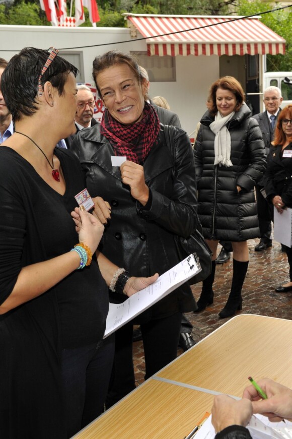 La princesse Stéphanie de Monaco lançait le 26 novembre 2012 sur le parvis de Sainte-Dévote, en sa qualité de présidente de Fight Aids Monaco et ambassadrice d'Onusida, la campagne de dépistage anonyme et gratuit Test in the City, à quelques jours de la Journée mondiale de lutte contre le sida.