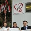 La princesse Stéphanie de Monaco lançait le 26 novembre 2012 sur le parvis de Sainte-Dévote, en sa qualité de présidente de Fight Aids Monaco et ambassadrice d'Onusida, la campagne de dépistage anonyme et gratuit Test in the City, à quelques jours de la Journée mondiale de lutte contre le sida.