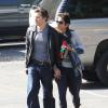 Halle Berry et son fiancé Olivier Martinez vont dejeuner au restaurant à Beverly Hills, le 21 novembre 2012.