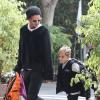Gavin Rossdale dépose son fils Kingston à l'école à Los Angeles le 27 novembre 2012.