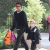 Gavin Rossdale dépose son fils Kingston à l'école à Los Angeles le 27 novembre 2012.