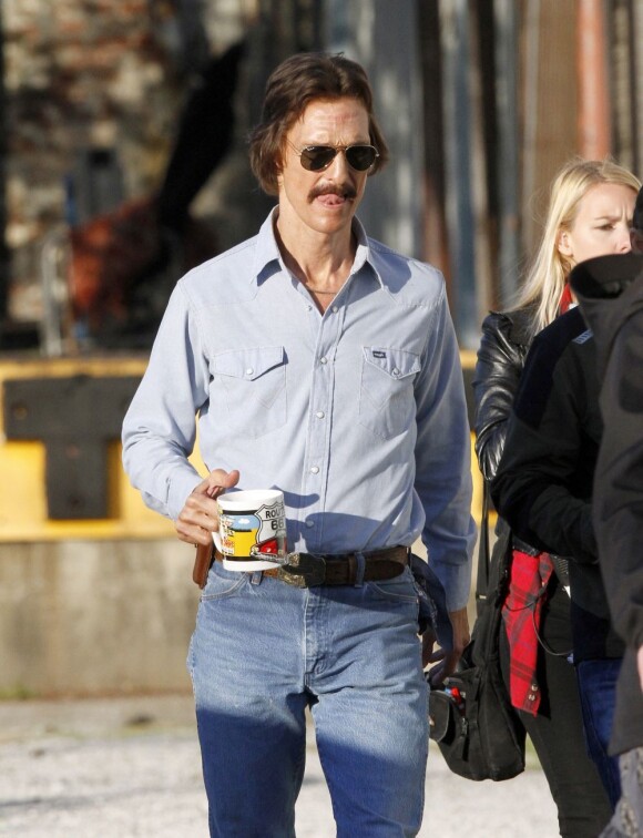 Matthew McConaughey en plein tournage de The Dallas Buyers Club, le 28 novembre 2012