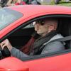 Fabien Barthez a pris le volant de puissantes Ferrari pour l'association les GT du coeur qui proposait des baptêmes au profit du Téléthon à Carcassonne le 2 décembre 2012