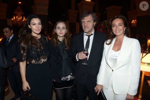 Monica Bellucci, Emir Kusturica et sa fille Dunja et Katia Toledano au dîner Dior le 2 décembre 2012 à Marrakech