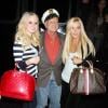 Hugh Hefner, Crystal Harris et Anna Sophia Berglund le 9 avril 2011 à Las Vegas.