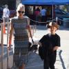 Sharon Stone fait du shopping avec son fils Roan à West Hollywood le 4 Novembre 2012.