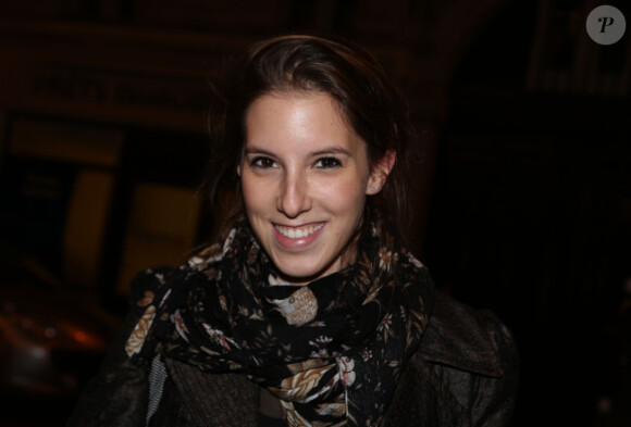 Lea François participe à la soirée Tout le monde chante contre le cancer à Paris le 4 décembre 2012.