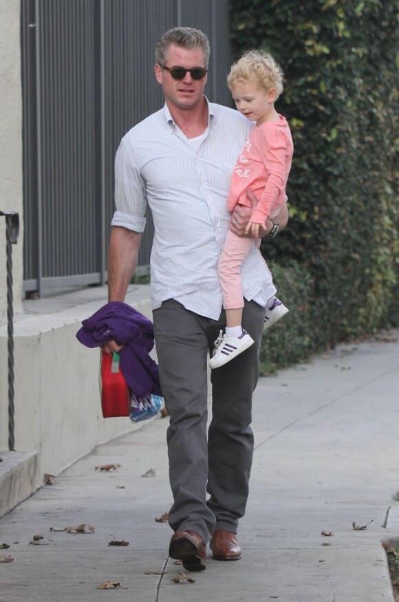 Eric Dane et sa fille Billie à Los Angeles le 5 décembre 2012.