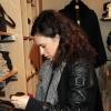 Exclusif - Rumer Willis fait du shopping dans la boutique Armani Exchange lors de l'inauguration de la cabine photo A|X Holiday, en partenariat avec l'initiative Love is Louder de la Jed Foundation. Los Angeles, le 10 décembre 2012.