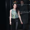 Kristen Stewart lors du défilé Balenciaga automne-hiver 2012-2013. Paris, le 1er mars 2012.