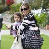Denise Richards emmène sa fille Eloise chez le docteur à Santa Monica le 12 décembre 2012.