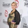 Samaire Armstrong, très enceinte, en octobre 2012 à Los Angeles