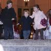 Le prince Vincent fonce vers la sortie ! La princesse Mary et le prince Frederik de Danemark étaient avec leurs quatre enfants, Christian, Isabella, Vincent et Josephine, au concert de Noël annuel à l'église Esajas de Copenhague, le 16 décembre 2012.