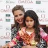 La princesse Haya de Jordanie était avec sa fille la princesse Al Jalila, 5 ans, le 8 décembre 2012 pour remettre le trophée de l'Omega Dubai Ladies Masters de Golf à la Chinoise Shanshan Feng.
