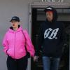 Amber Rose et son fiancé Wiz Khalifa, main dans la main, quittent un cours pré-natal à Beverly Hills. Le 18 décembre 2012.