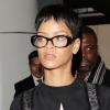 Rihanna à son arrivée à l'aéroport de Los Angeles en provenance de Paris. Le 12 décembre 2012.