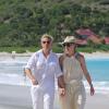 Ellen DeGeneres et Portia De Rossi se promènent sur une plage de l'île de  Saint-Barthélemy. Le 24 décembre 2012.