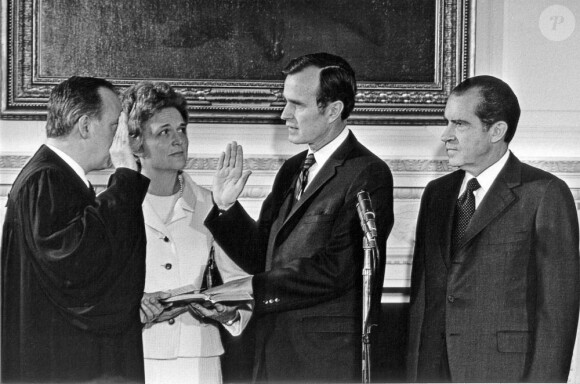 L'ancien-président des Etats-Unis, George Bush, en compagnie de Richard Nixon le 26 février 1971.
