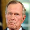 L'ancien-président des Etats-Unis, George Bush dans le bureau oval, le 1er septembre 2005.