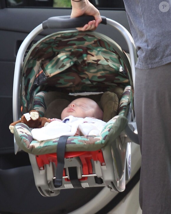 Anna Faris emmène son fils Jack chez son pédiatre à Los Angeles, le 2 Novembre 2012.
