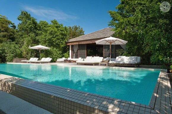 Une des piscines de la maison de rêve où ont séjourné Brad Pitt et Angelina Jolie pendant les fêtes de fin d'année.