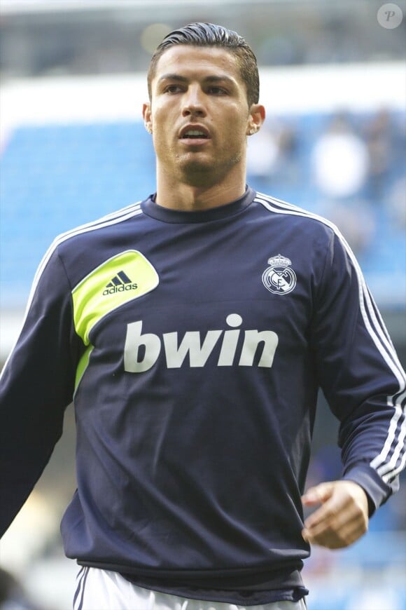 Cristiano Ronaldo s'échauffe avant le match Real Madrid - Real Sociedad le 6 janvier 2013.