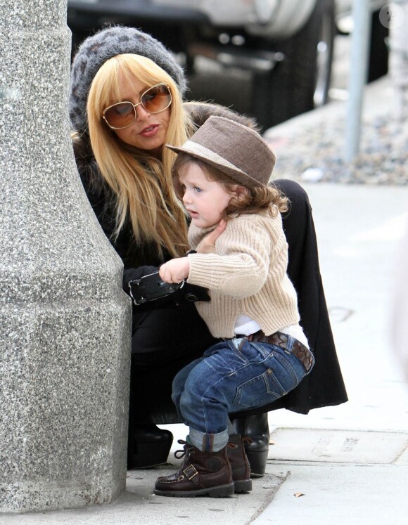 Rachel Zoe et son adorable fils Skyler Berman font du shopping à Los Angeles, le 9 janvier 2013.