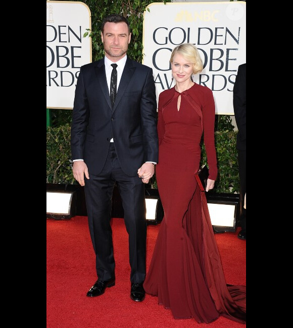 Liev Schreiber et Naomi Watts lors de la cérémonie des Golden Globes à Los Angeles le 13 janvier 2013