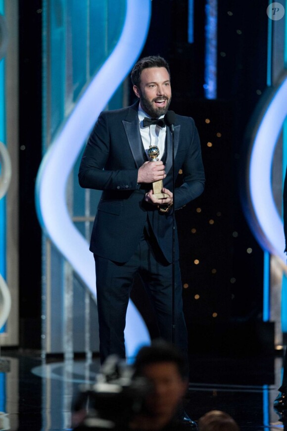 Ben Affleck avec son Golden Globe du meilleur réalisateur pour Argo le 13 janvier 2013