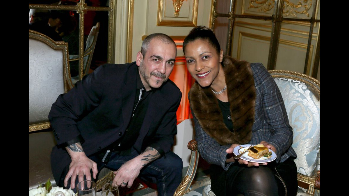 Photo Fabrice Benichou Et Paoline Ekambi Lors De La Traditionnelle 