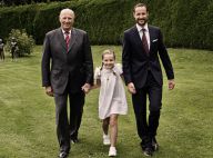 Princesse Ingrid Alexandra : La petite reine a 9 ans et pose entre papy et papa
