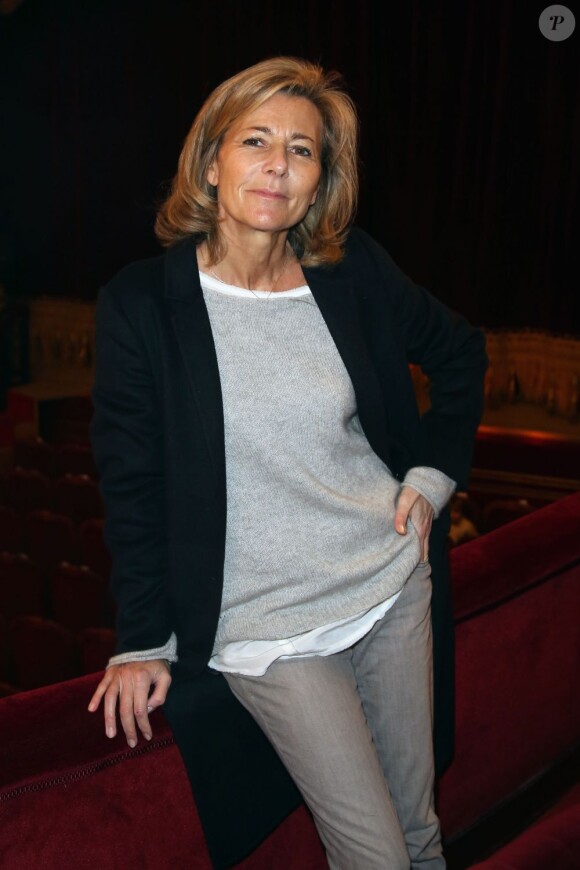 La présentatrice du 20 heures de TF1 Claire Chazal assiste au défilé haute couture printemps-été 2013 de Franck Sorbier au théâtre du Palais Royal. Paris, le 23 janvier 2013.