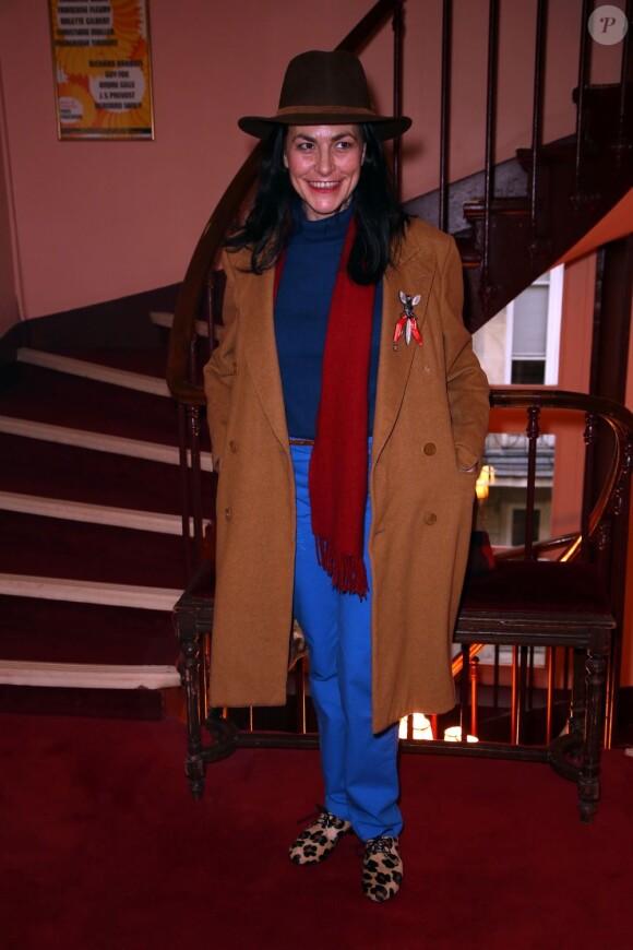 Lio arrive au théâtre du Palais Royal pour assister au défilé haute couture de Franck Sorbier. Paris, le 23 janvier 2013.