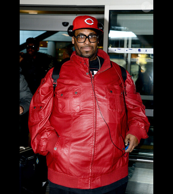 Big Ali arrive à l'aéroport de Nice, avant de filer vers Cannes pour les NRJ Music Awards, le 25 janvier 2013.