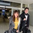 Leslie arrive à l'aéroport de Nice, avant de filer vers Cannes pour les NRJ Music Awards, le 25 janvier 2013.