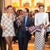 Miranda Kerr et Isabeli Fontana célébrent l'ouverture de la nouvelle boutique Louis Vuitton à Cancùn. Le 26 janvier 2013.