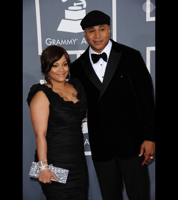 LL Cool J et sa femme Simone Johnson arrivent aux 54th Annual Grammy Awards au Staples Center de Los Angeles, le 12 février 2012.