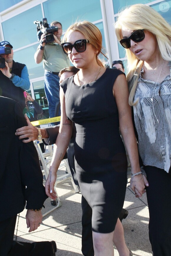 Lindsay Lohan au tribunal de Los Angeles le 30 janvier 2013. Le procès a été repoussé au 1 er mars 2013.