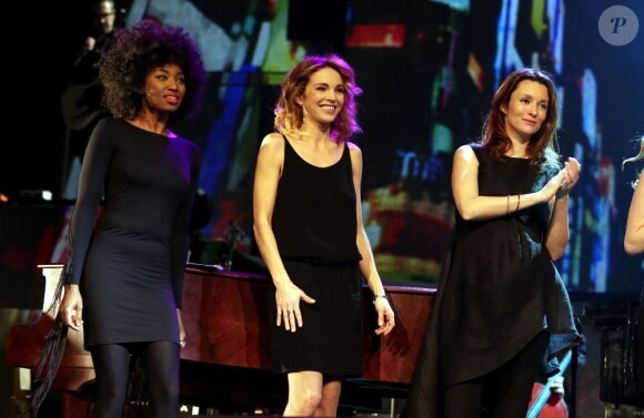 Inna Modja, Claire Keim et Audrey Marnay - concert exceptionnel du chanteur au Grand Rex autour de son album de duos "Elles et Lui" à Paris le 30 janvier 2013. 