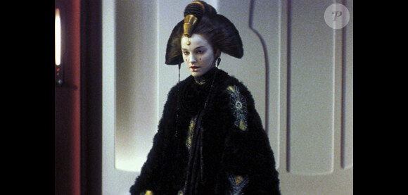 Image du film Star Wars - épisode I : La Menace fantôme avec Natalie Portman en reine Amidala