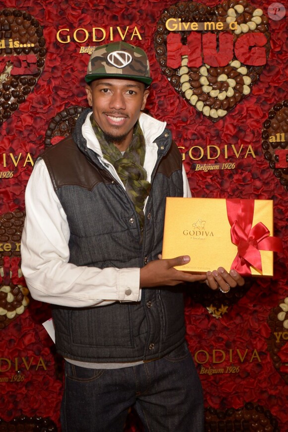 Nick Cannon au lancement du concours Share Love pour la Saint Valentin, chez Godiva, au Rockefeller Center à New York City, le 31 janvier 2013.
